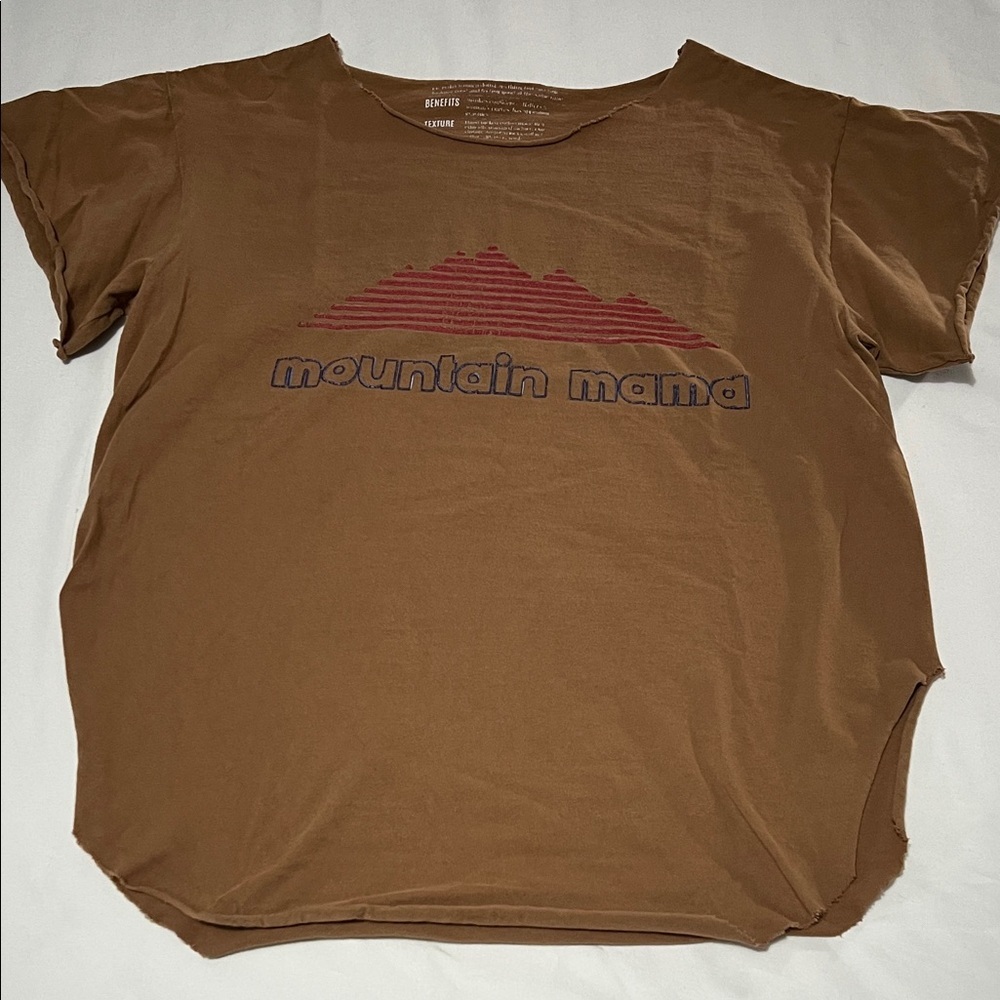 Pebby Forevee Pre-Cut Side Slit “Mountain Mama” T-Shirt